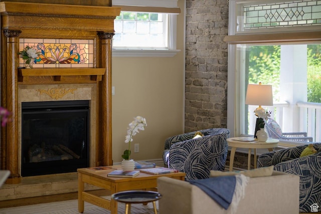 521 E 900 S, Salt Lake City, UT 84105 - living room with a fireplace with raised hearth