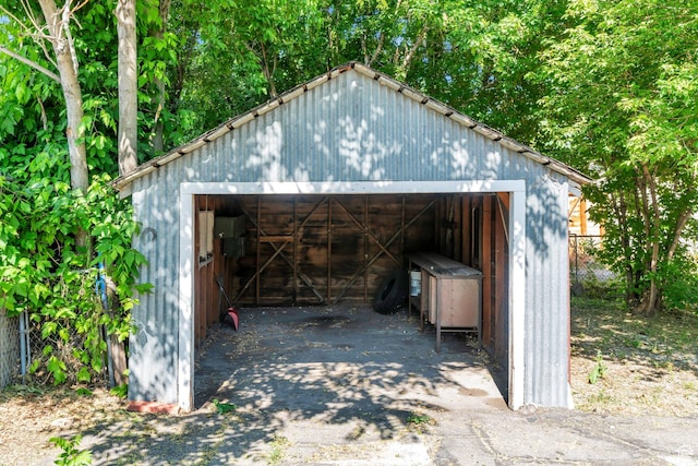 520 S Jeremy St W, Salt Lake City, UT 84104 - view of detached garage