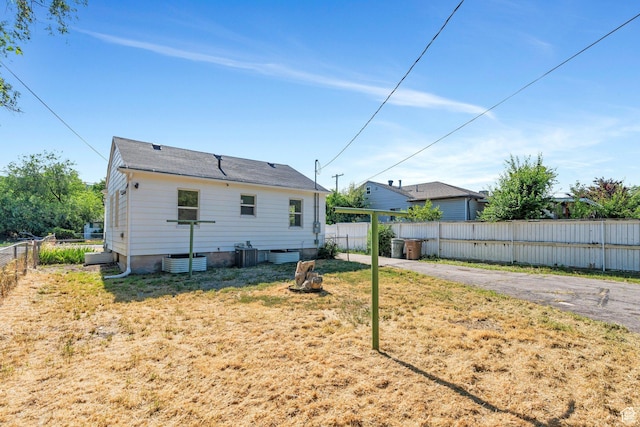 520 S Jeremy St W, Salt Lake City, UT 84104 - back of house with central AC