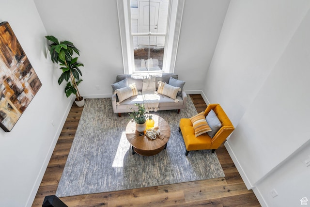 195 E 200 S, Nephi, UT 84648 - living area featuring baseboards and wood finished floors