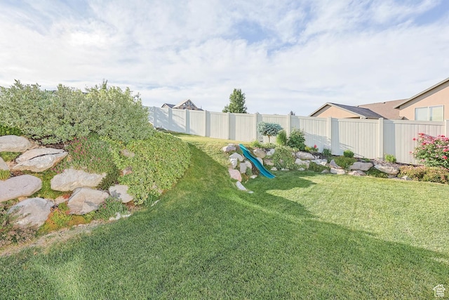 3946 W Birmingham Cir S, Jordan, UT 84009 - view of yard