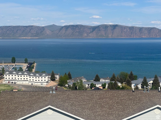 941 N Newberg Pl Unit 2, Garden City, UT 84028 - water view featuring mountains