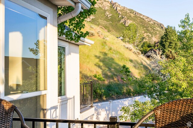 1559 E Oak Cliff Dr N, Provo, UT 84604 - balcony with a mountain view
