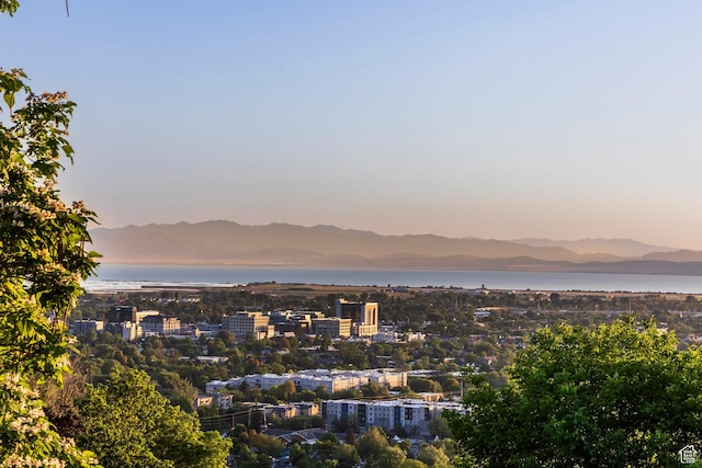 1559 E Oak Cliff Dr N, Provo, UT 84604 - city view with a water and mountain view