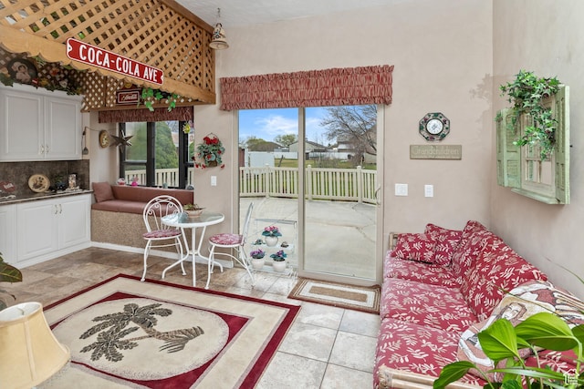 102 S 1000 W, Tremonton, UT 84337 - living area with light tile patterned floors