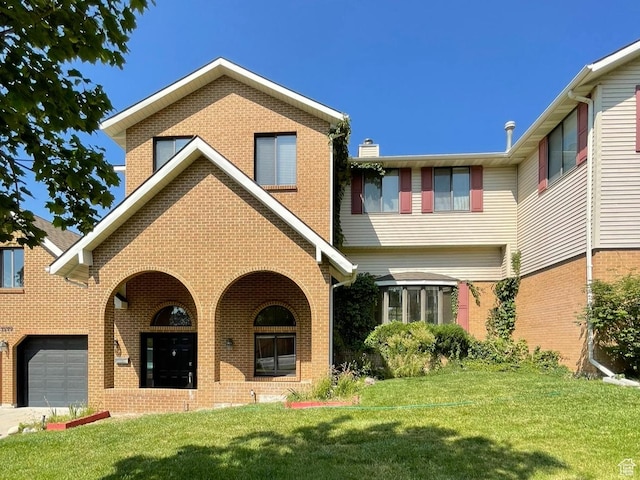 3599 E Oakview Dr, Millcreek, UT 84124 - back of property featuring brick siding and a lawn