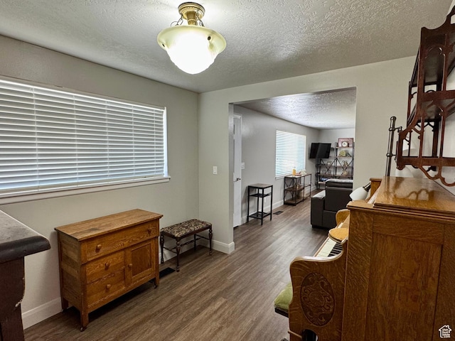 160 W 100 S, Fillmore, UT 84631 - sitting room with a textured ceiling, wood finished floors, and baseboards