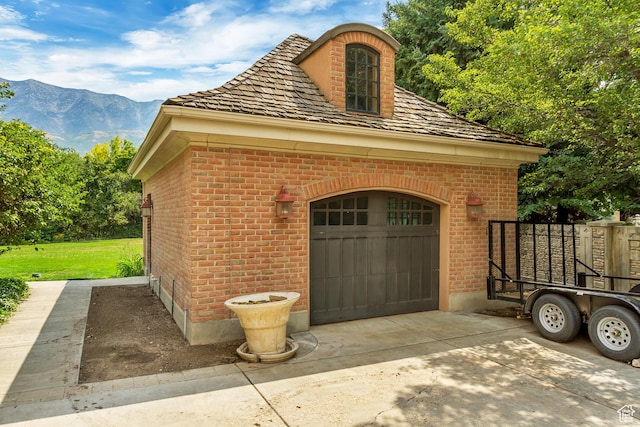 4234 N Vintage Cir, Provo, UT 84604 - garage featuring a mountain view and driveway