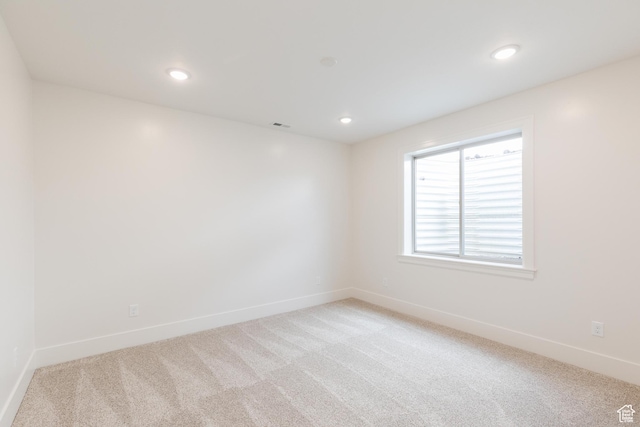 435 E 200 N, Millville, UT 84326 - empty room featuring light carpet, baseboards, and recessed lighting