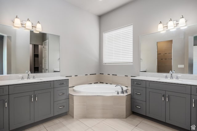 1861 N Mountain View Dr, Washington, UT 84780 - bathroom featuring two vanities and a garden tub