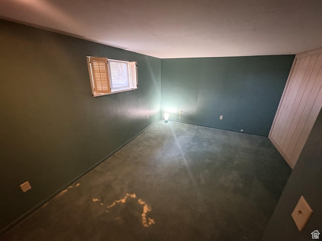 391 N 100 W, Delta, UT 84624 - unfurnished room featuring carpet and baseboards