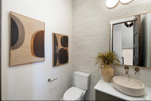 1040 S Summit Creek Dr, Woodland Hills, UT 84653 - half bathroom featuring toilet and vanity