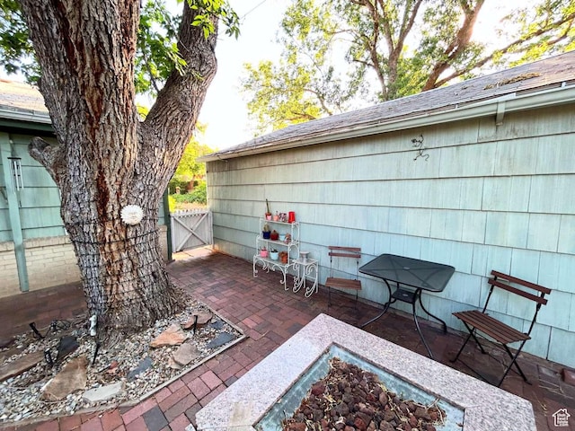 2326 E 1700 S, Salt Lake City, UT 84108 - view of patio featuring a gate