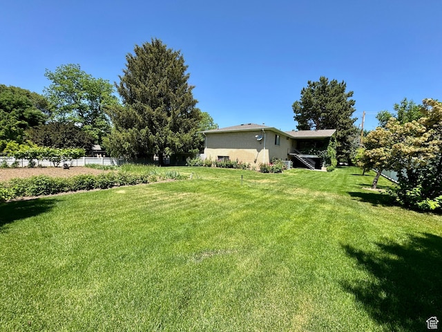 6209 W 9600 N, Highland, UT 84003 - view of yard