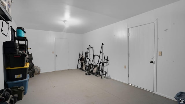 7505 S Creek Rd E, Cottonwood Heights, UT 84093 - view of garage