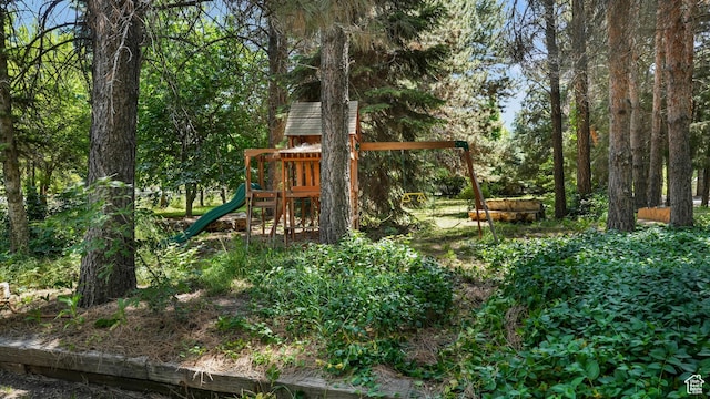 412 S 100 E, Salem, UT 84653 - view of play area