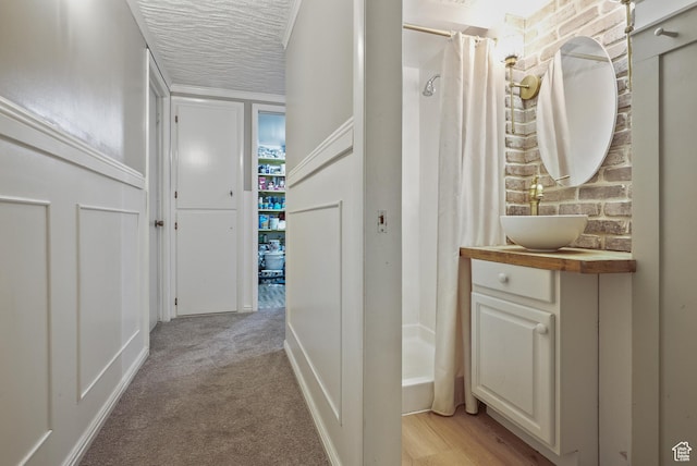 153 W 4350 N, Pleasant View, UT 84414 - hall with a sink and light carpet