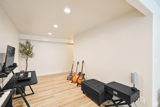 12568 S Bridal Veil Dr W, Riverton, UT 84065 - exercise room featuring light wood finished floors, recessed lighting, and baseboards