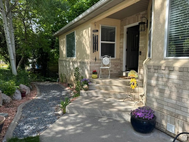 4862 S Kiwana Dr, South Ogden, UT 84403 - entrance to property with brick siding