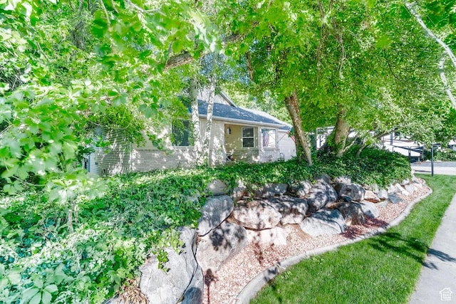 4862 S Kiwana Dr, South Ogden, UT 84403 - view of front of property with brick siding