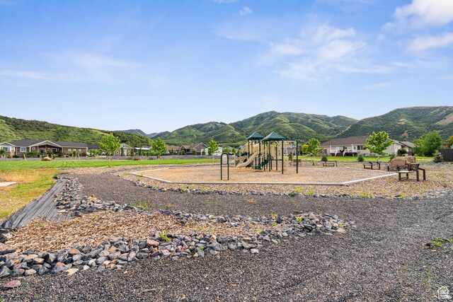 588 S 100 E, Mantua, UT 84324 - communal playground with a mountain view