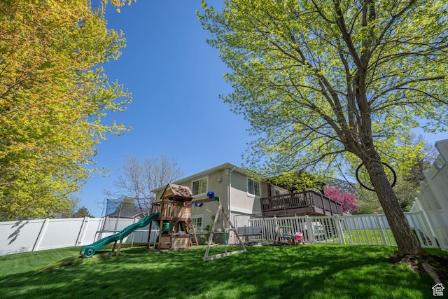 1536 E Mountain Rd, Logan, UT 84321 - view of yard with a playground