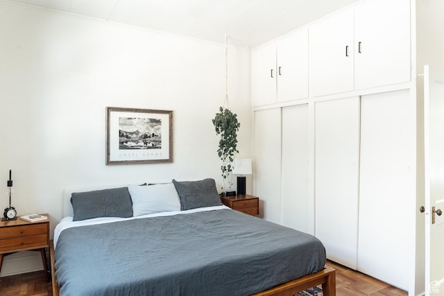 336 S Douglas St S, Salt Lake City, UT 84102 - bedroom featuring a closet