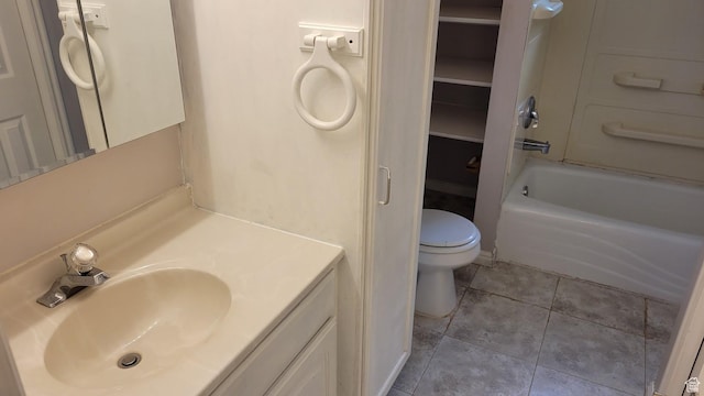902 W 500 N, Provo, UT 84601 - bathroom with toilet, tile patterned flooring, vanity, and shower / bath combination