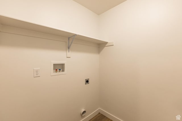 520 S Orchard Dr Unit 17, Bountiful, UT 84010 - laundry room with electric dryer hookup, hookup for a washing machine, baseboards, and dark wood-style floors