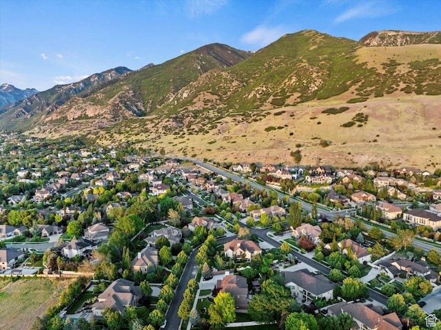 1784 E Ellerbeck Ln, Draper, UT 84020 - aerial view of property and surrounding area with mountains and nearby suburban area