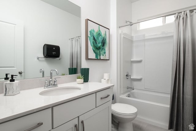 4286 W 1600 S Unit 301, Ogden, UT 84404 - full bath with vanity, shower / bath combination with curtain, and toilet