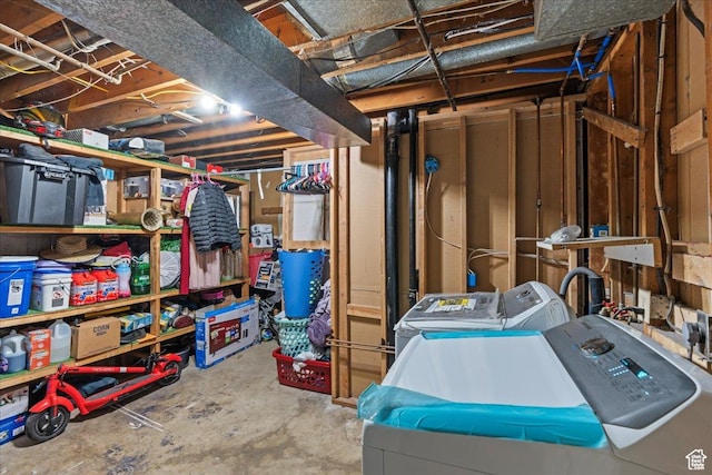 3230 W 4700 S, Salt Lake City, UT 84128 - unfinished below grade area with washer and dryer