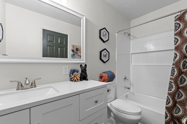 383 N 835 E, Lindon, UT 84042 - bathroom with vanity, toilet, shower / tub combo, and a textured ceiling