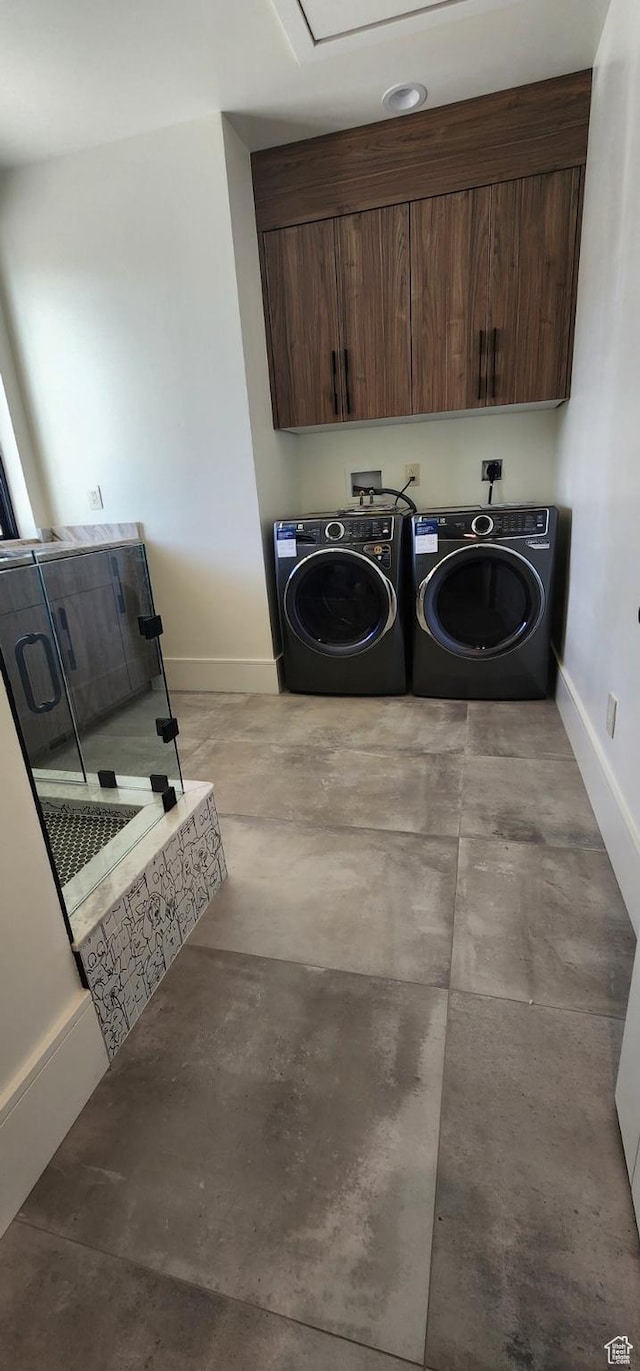 101 Crestview Cir, Park City, UT 84098 - washroom with cabinet space, washer and dryer, and baseboards