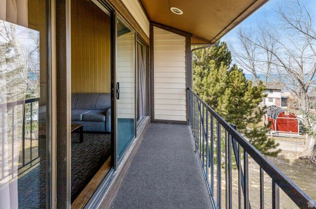 2176 S Bear Blvd Unit 404, Garden City, UT 84028 - view of balcony