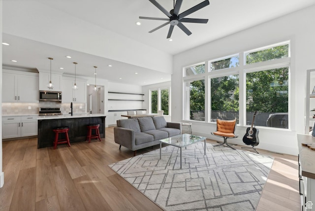 786 S 820 E, Pleasant Grove, UT 84062 - living room featuring a ceiling fan, light wood-style floors, and recessed lighting