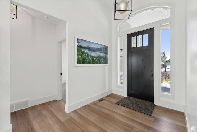 786 S 820 E, Pleasant Grove, UT 84062 - entryway with wood finished floors and baseboards