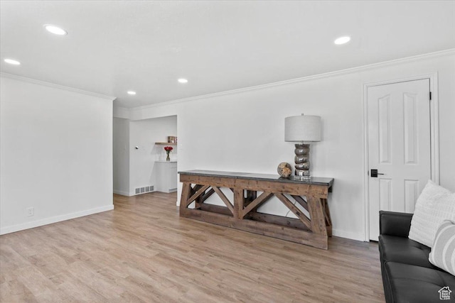 1392 N 450 E, Bountiful, UT 84010 - living room featuring ornamental molding, recessed lighting, wood finished floors, and baseboards