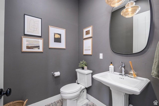 12184 N Bridgegate Way, Highland, UT 84003 - half bath with baseboards, toilet, and a sink