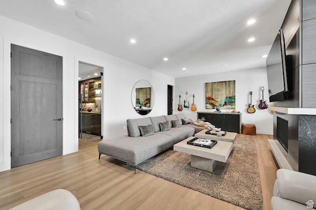 6339 E Quail Ln, Huntsville, UT 84317 - living room featuring light wood-style flooring and recessed lighting