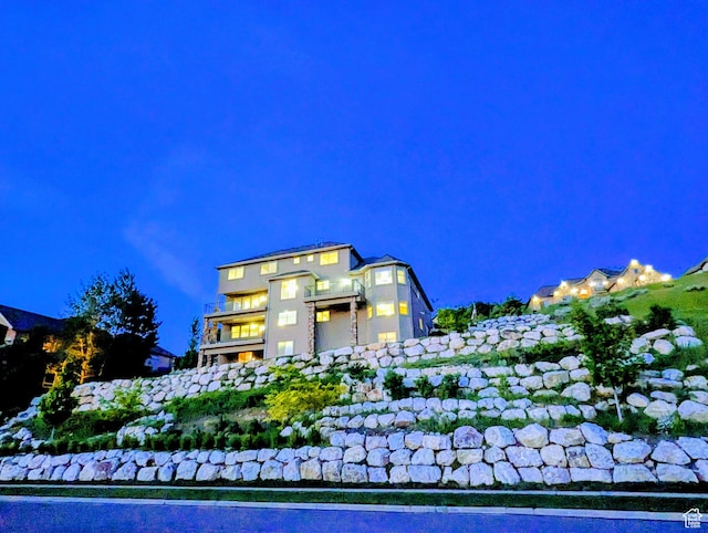 1596 E Millbrook Way S, Bountiful, UT 84010 - view of property at twilight