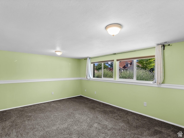 544 W 425 S, Layton, UT 84041 - empty room featuring carpet, baseboards, and a textured ceiling