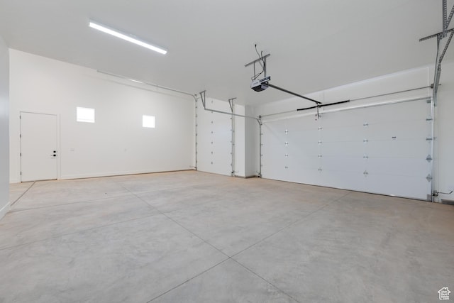 824 S 1690 W, Hurricane, UT 84737 - garage with a garage door opener