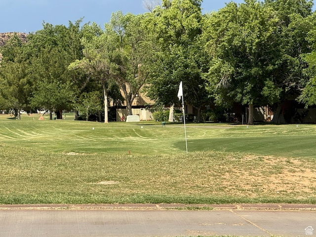 1144 W Bloomington Dr S, St George, UT 84790 - view of home's community featuring a yard