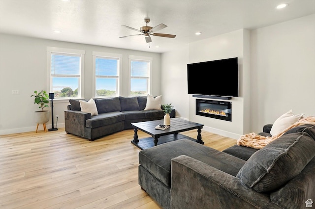 228 E 600 S, Willard, UT 84340 - living room featuring plenty of natural light, a ceiling fan, light wood-style floors, baseboards, and recessed lighting