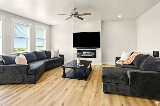 228 E 600 S, Willard, UT 84340 - living room featuring a ceiling fan, hardwood / wood-style floors, recessed lighting, and baseboards