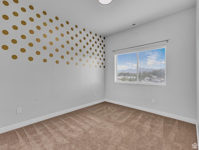 3877 S 1655 W, West Valley City, UT 84119 - empty room featuring carpet floors and baseboards