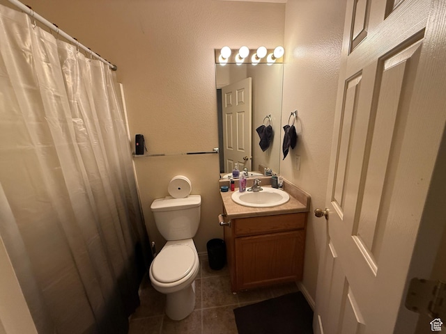 1087 N 1800th Cir W, St George, UT 84770 - full bathroom featuring tile patterned floors, vanity, toilet, and a shower with shower curtain