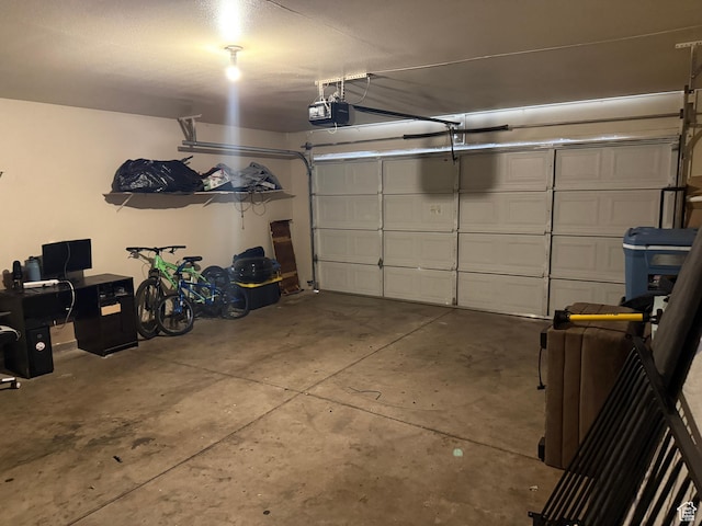 1087 N 1800th Cir W, St George, UT 84770 - garage featuring a garage door opener