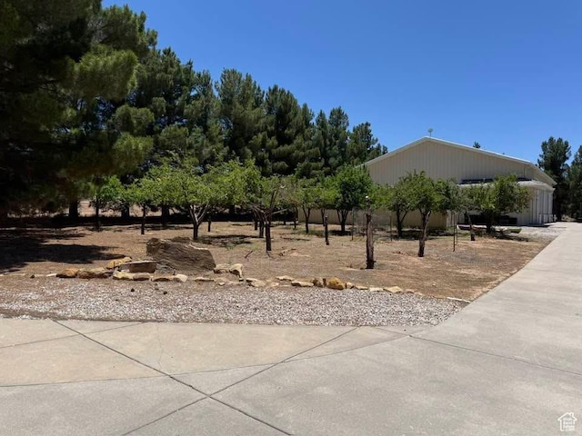 580 S Stagecoach Dr, Brookside, UT 84782 - view of yard